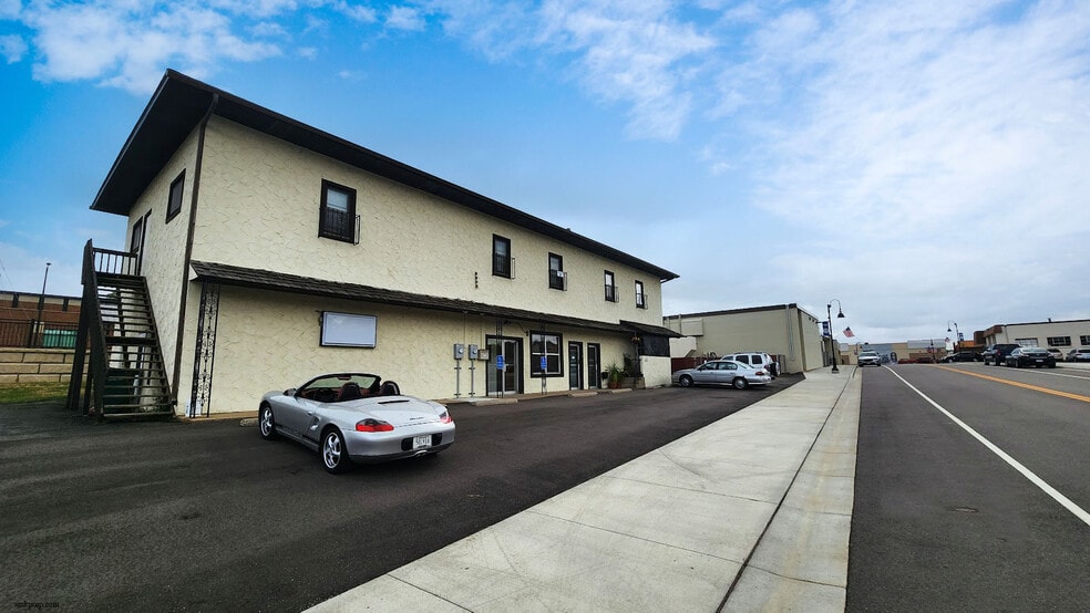 4646 Colorado St SE, Prior Lake, MN for lease - Building Photo - Image 1 of 4