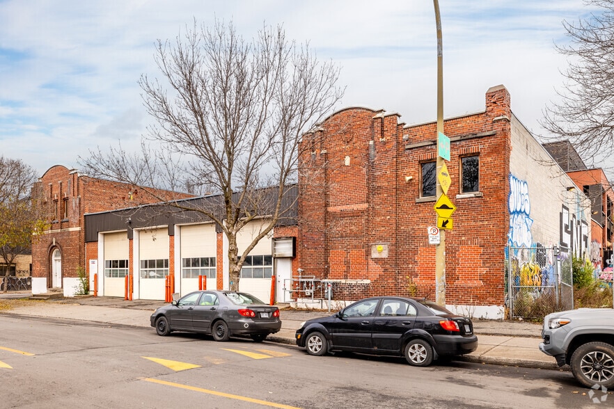 3130-3144 Rue de Rouen, Montréal, QC for lease - Building Photo - Image 3 of 5