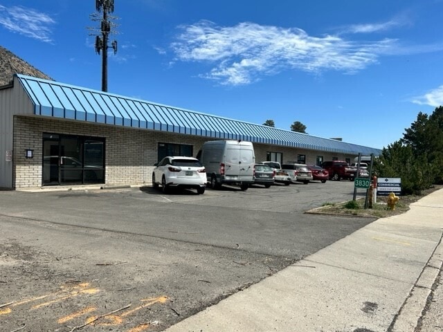 3830 E Huntington Dr, Flagstaff, AZ for lease Primary Photo- Image 1 of 4