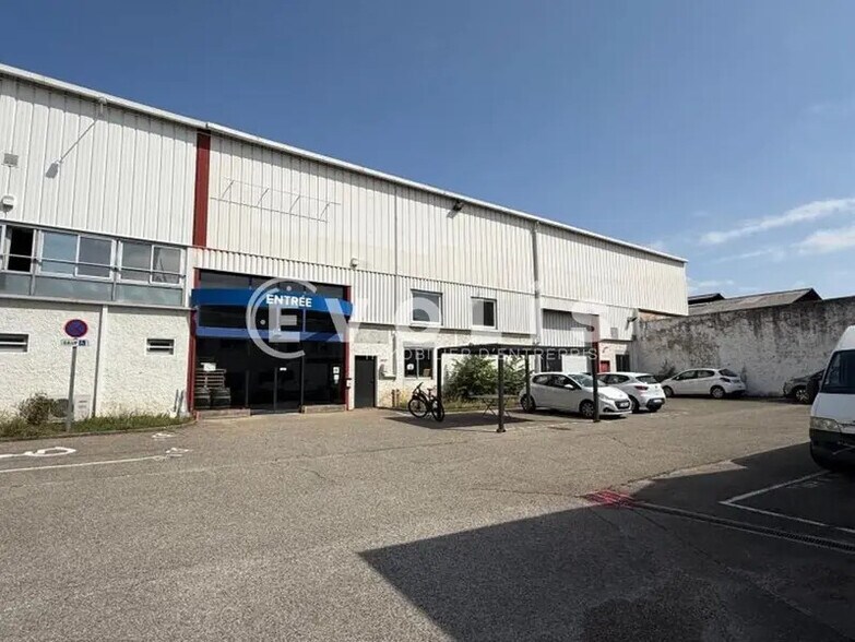 17 Rue De Gerland, Lyon à louer - Photo du bâtiment - Image 1 de 15