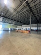 9525 E River Rd, Coon Rapids, MN for lease Interior Photo- Image 1 of 3