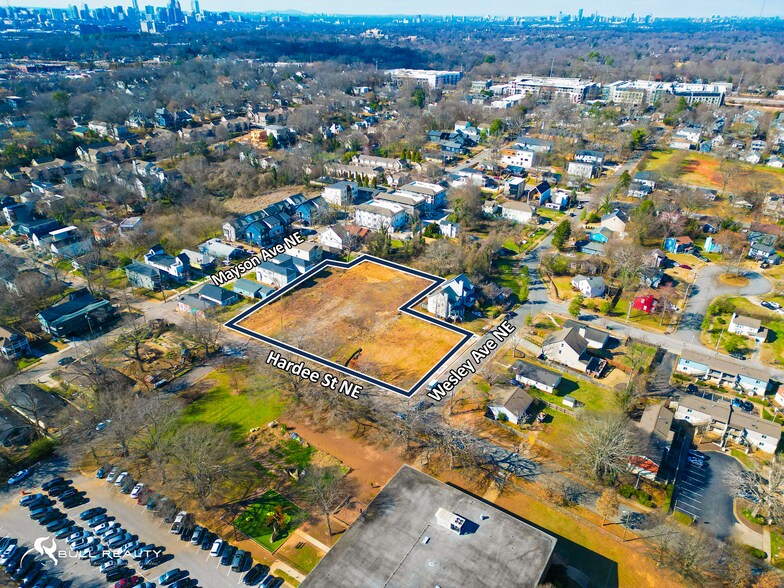 1526 Hardee St NE, Atlanta, GA à vendre - Photo du bâtiment - Image 3 de 20