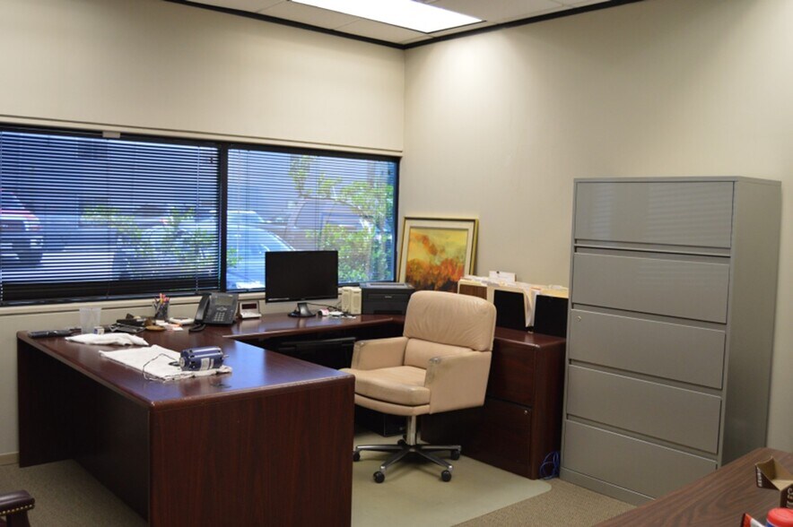 2441 Bartlett St, Houston, TX à vendre - Photo du bâtiment - Image 3 de 8