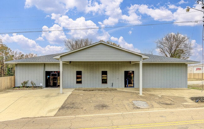 More details for 6889 Paxton Rd, Vicksburg, MS - Office/Retail for Lease