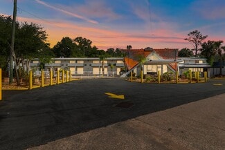 More details for 5565 E Silver Springs Blvd, Silver Springs, FL - Hospitality for Sale