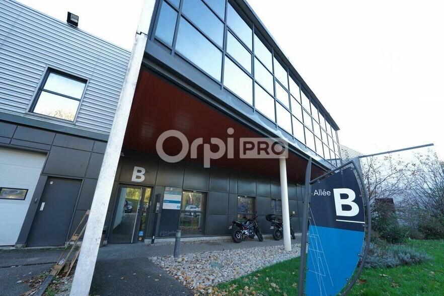 2871 Avenue De L'Europe, Rillieux-la-Pape for lease - Building Photo - Image 1 of 11