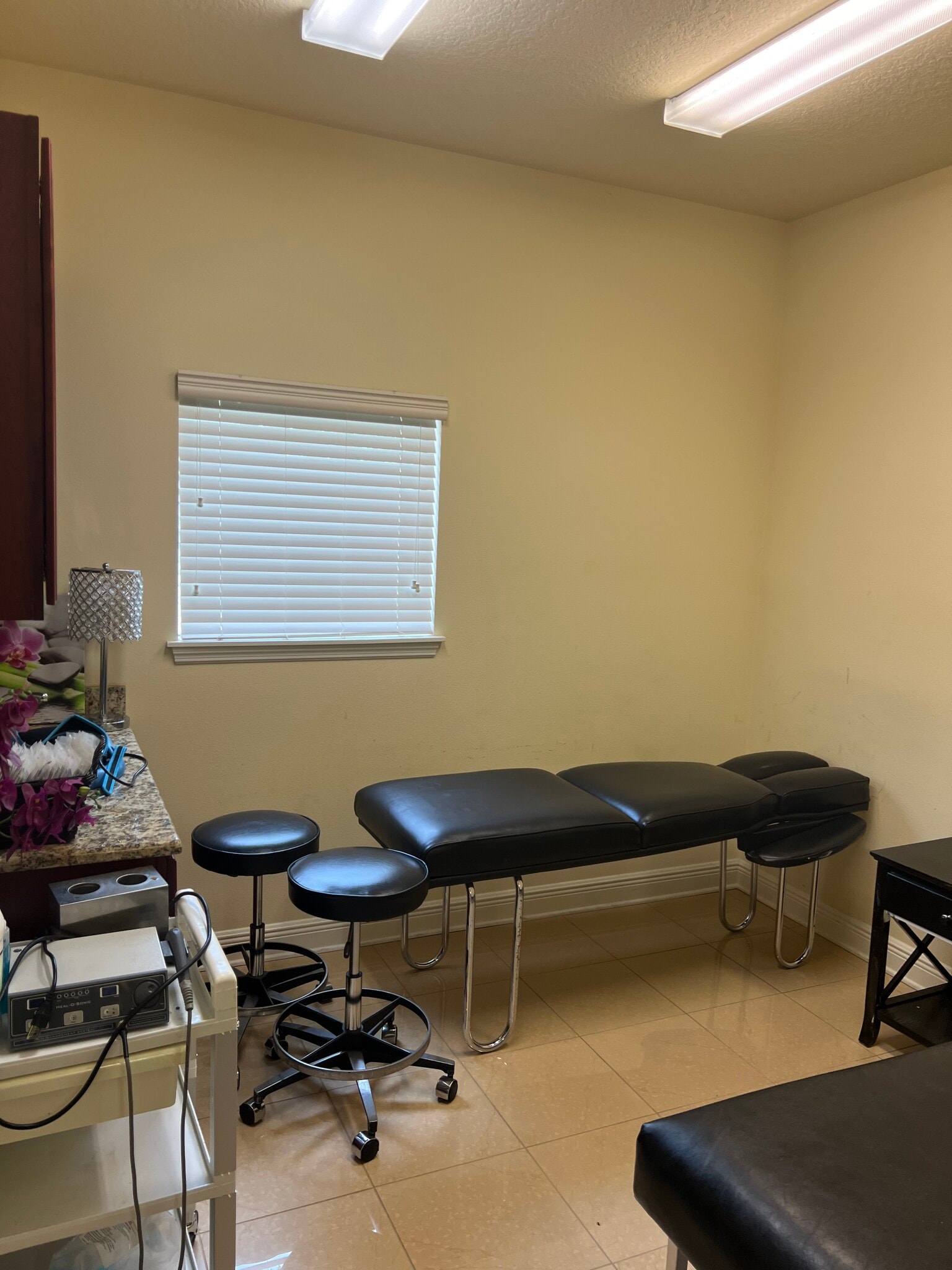 1656 S Volusia Ave, Orange City, FL for sale Interior Photo- Image 1 of 8