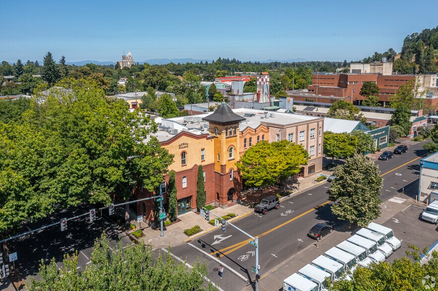 566-576 Olive St, Eugene, OR à louer - Photo du bâtiment - Image 2 de 5