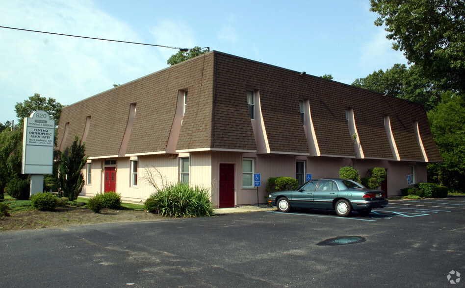 820 S White Horse Pike, Hammonton, NJ à vendre - Photo principale - Image 1 de 1