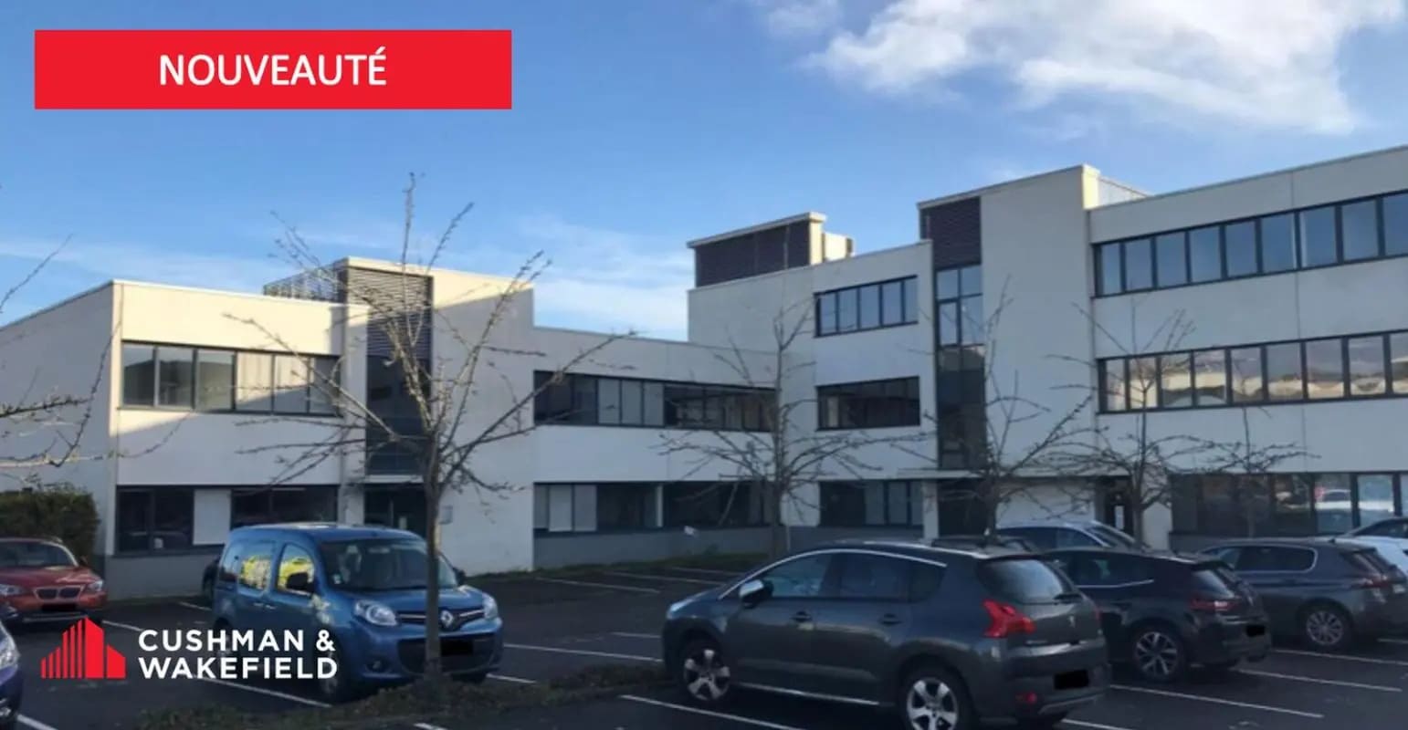 Office in Rennes for lease Building Photo- Image 1 of 12