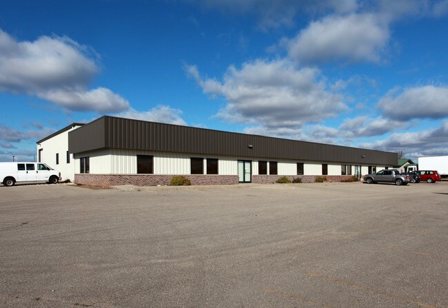 Plus de détails pour 1001 N Dexter St, Prescott, WI - Industriel à louer