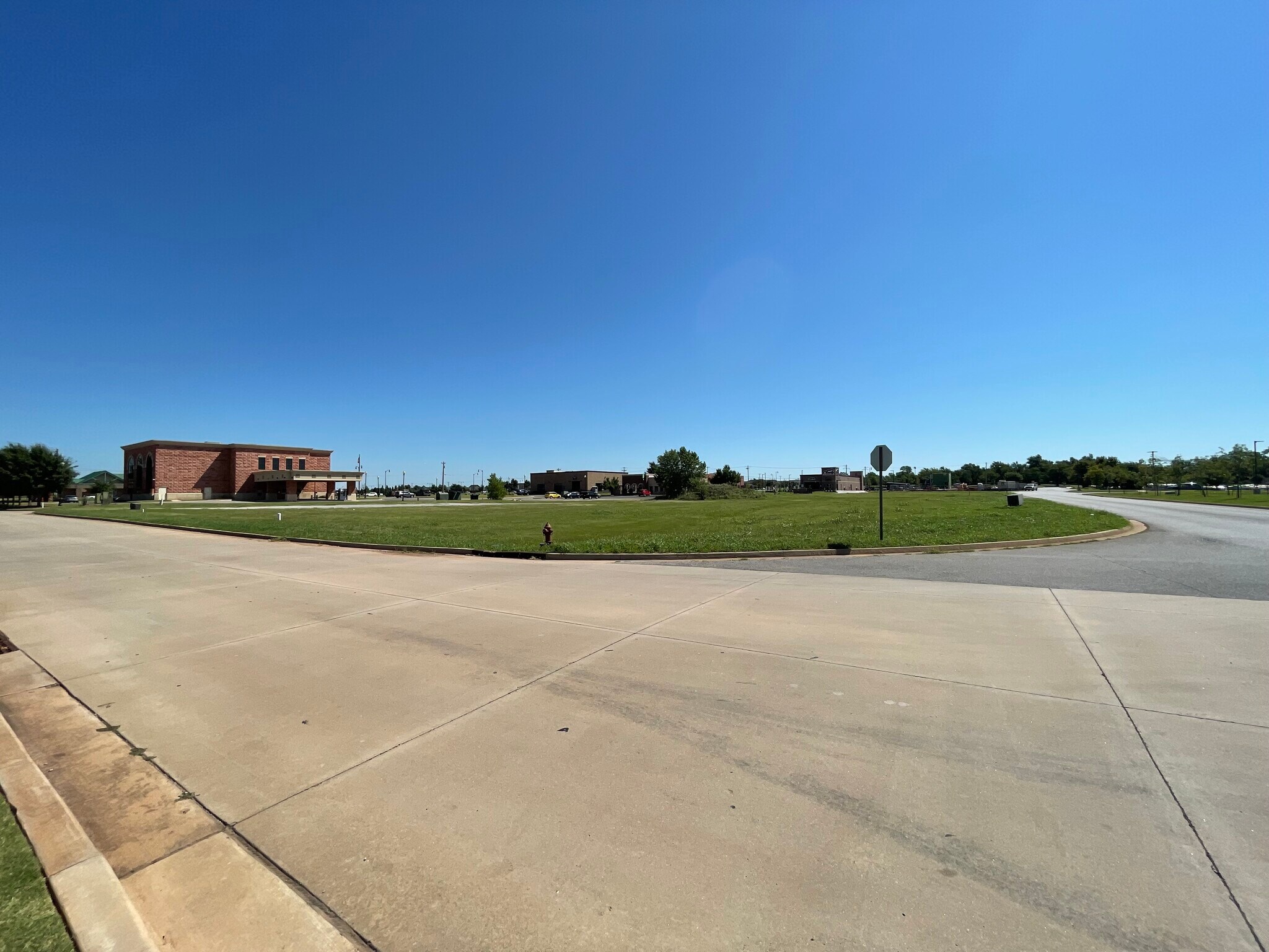 1032 W Covell Rd, Edmond, OK for sale Building Photo- Image 1 of 5