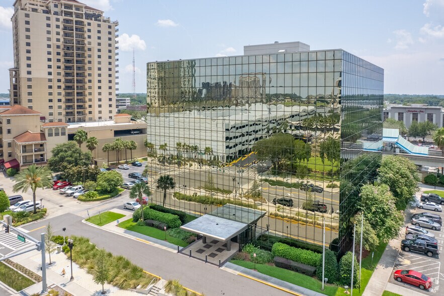 1300 Riverplace Blvd, Jacksonville, FL à louer - Photo du bâtiment - Image 2 de 5