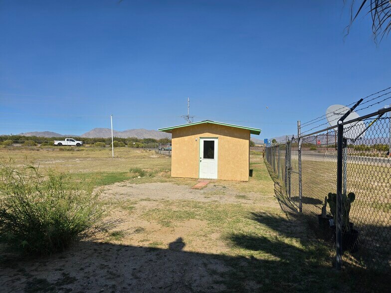 69828 US-60, Wenden, AZ à vendre - Photo du bâtiment - Image 3 de 13