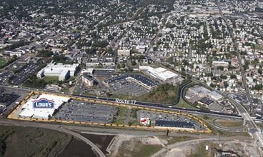 84 Rt 17, East Rutherford, NJ - AÉRIEN  Vue de la carte