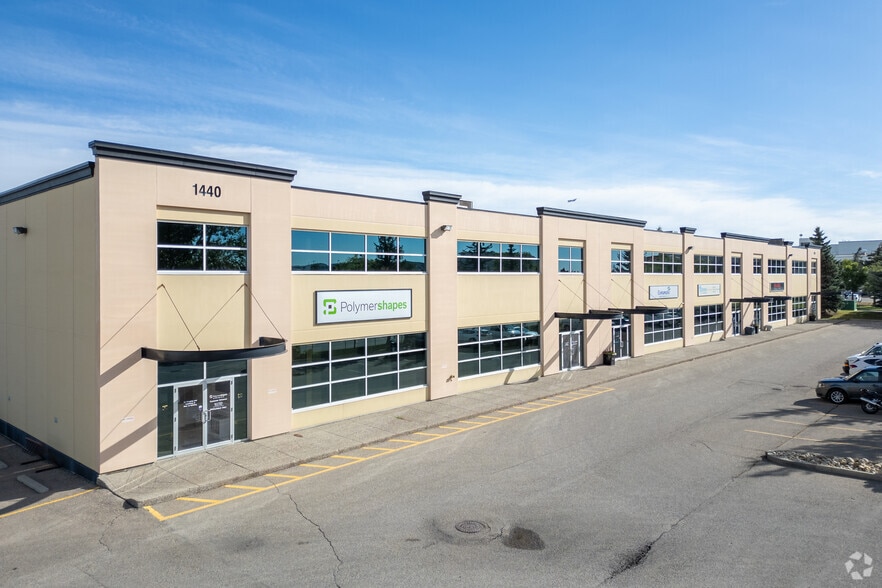 1440 Aviation Park NE, Calgary, AB for sale - Primary Photo - Image 1 of 1