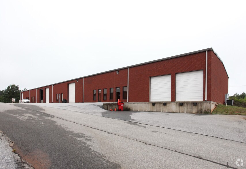 55 Pearl Industrial Blvd, Hoschton, GA à vendre - Photo du bâtiment - Image 2 de 2