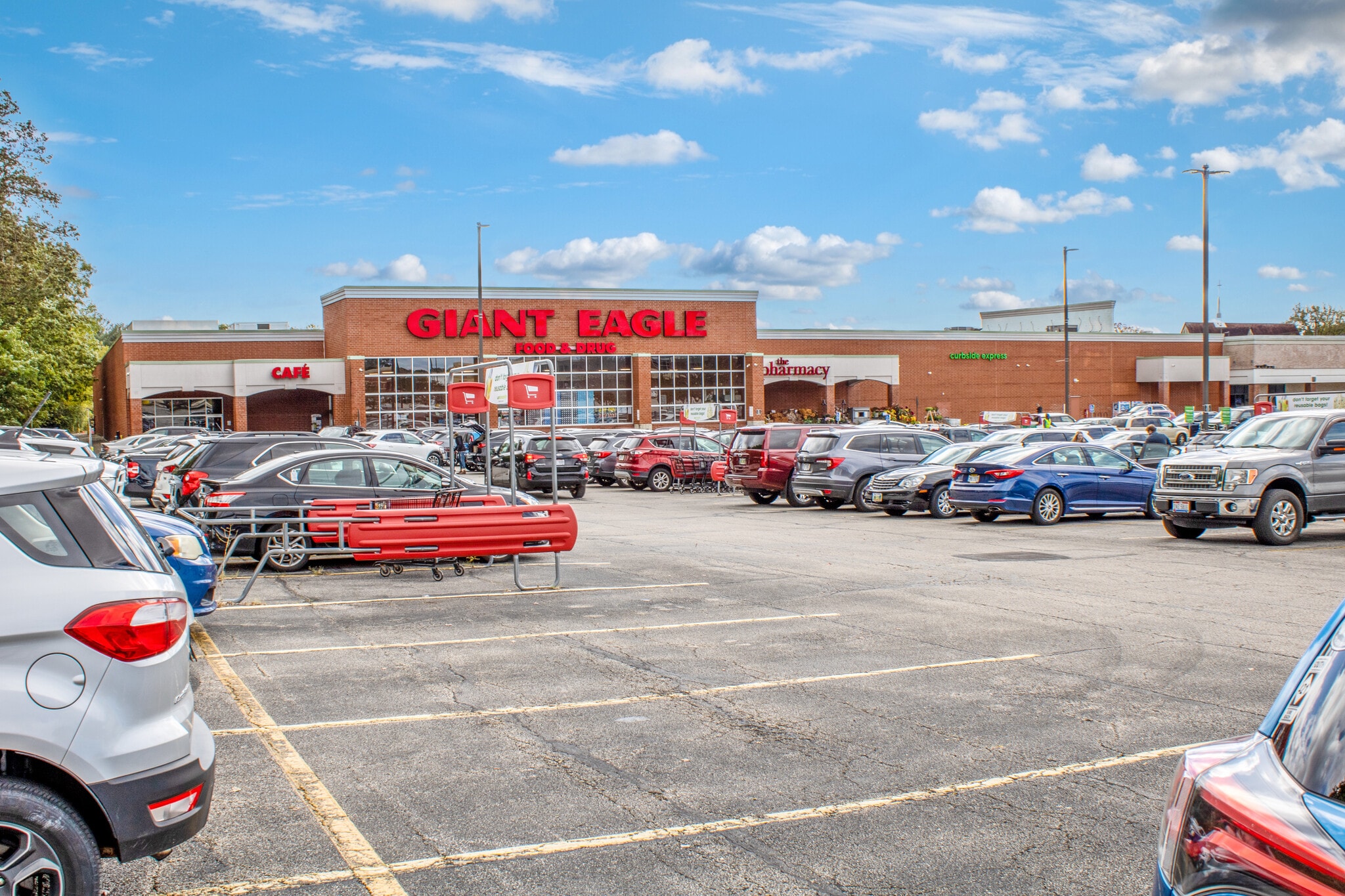 2755 W Market St, Fairlawn, OH for lease Primary Photo- Image 1 of 8