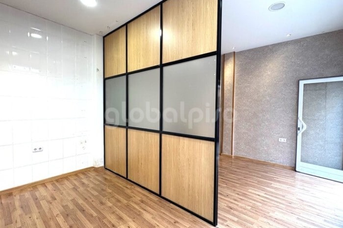 Madrid, MAD 28032 - Unité 1 -  - Photo intérieure - Image 1 of 1