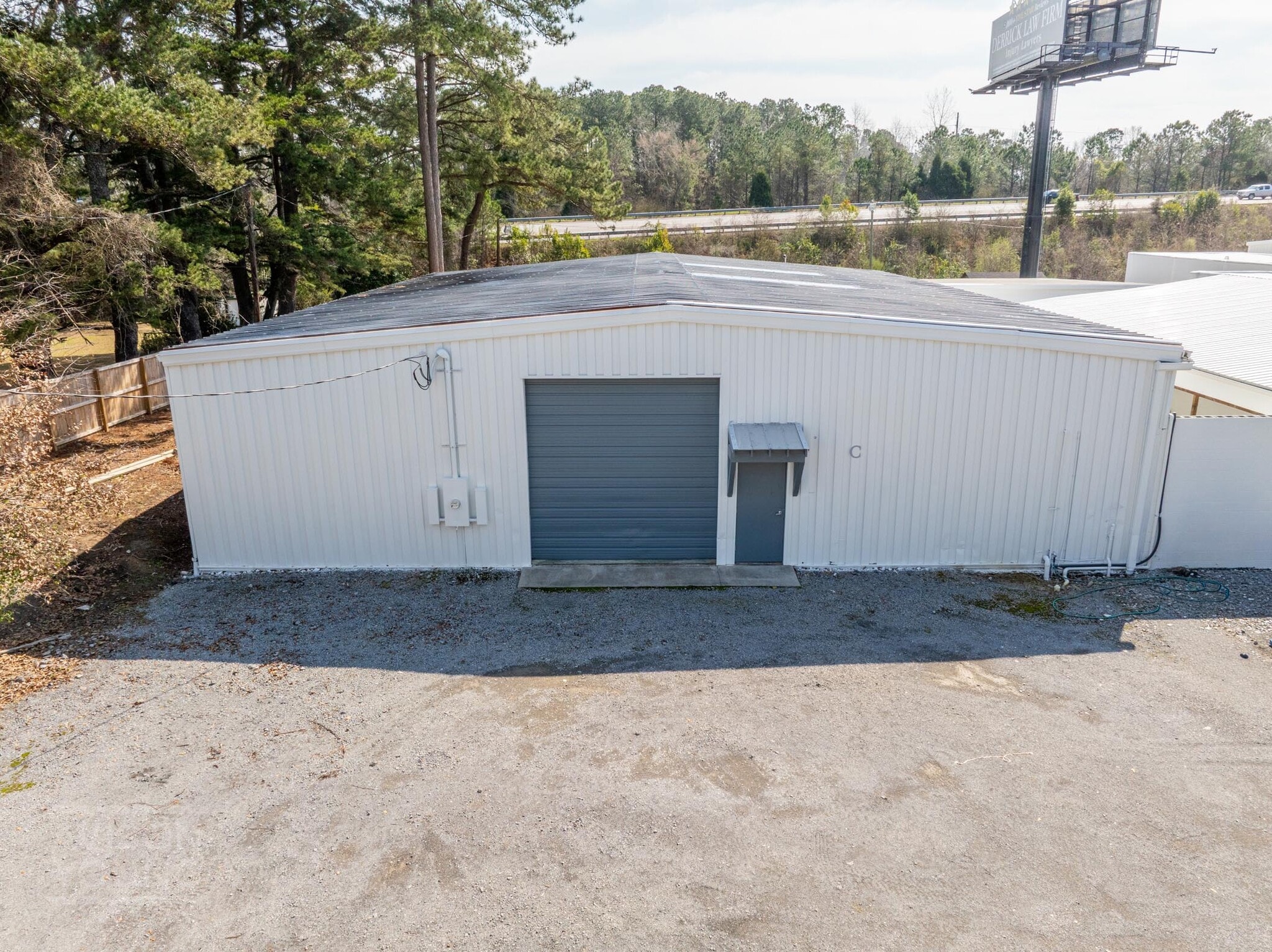 401 E 1st North St, Summerville, SC for lease Primary Photo- Image 1 of 15