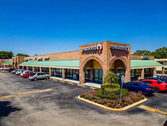 Plus de détails pour 33821-33983 US Highway 19 N, Palm Harbor, FL - Commerce de détail à louer