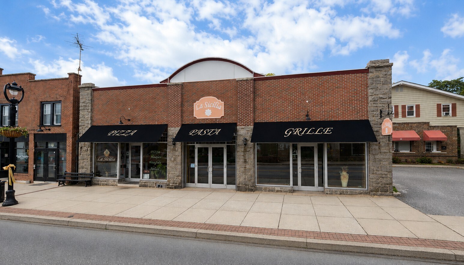 58 S 3rd St, Oxford, PA à vendre Photo du bâtiment- Image 1 de 12