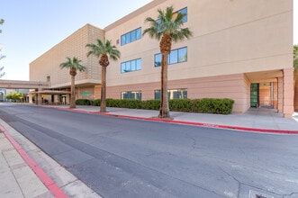 3634 S Maryland Pky, Las Vegas, NV for lease Building Photo- Image 2 of 9