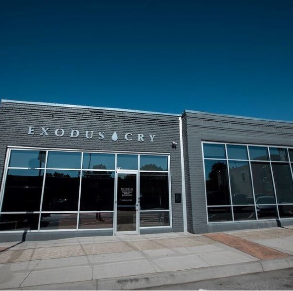 714 Main St, Grandview, MO à louer - Photo du bâtiment - Image 1 de 11