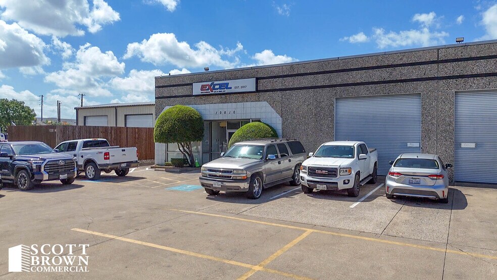 10810 Alder Cir, Dallas, TX à louer - Photo du bâtiment - Image 3 de 17