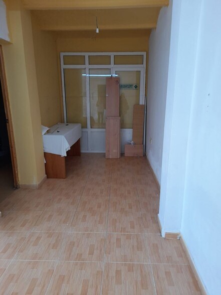 Commerce de détail dans Cáceres à louer - Photo du bâtiment - Image 3 de 12