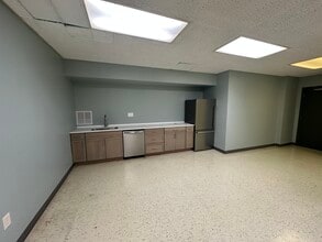 324 Main St, Greenfield, MA à louer Photo du bâtiment- Image 2 de 3