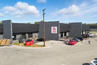 2001 Production Dr, Louisville, KY for lease Interior Photo- Image 2 of 11