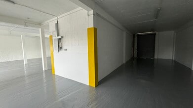 Bounds Green Rd, London for lease Interior Photo- Image 1 of 4