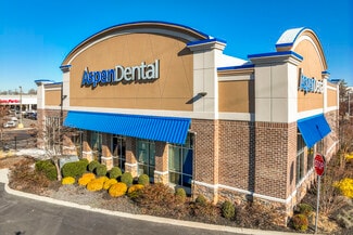 More details for 750 Hicksville Rd, Massapequa, NY - Retail for Lease