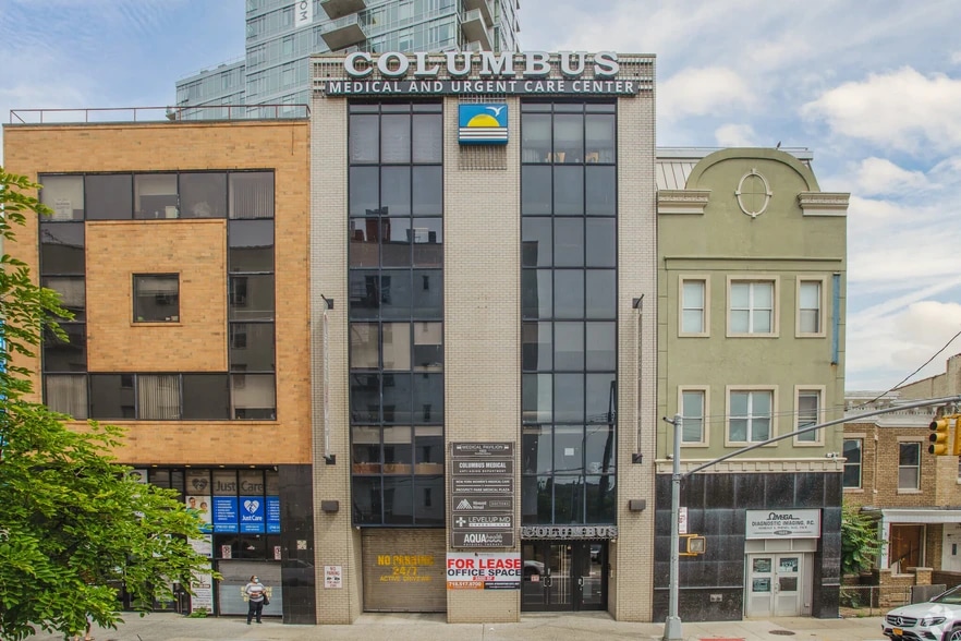 1523 Voorhies Ave, Brooklyn, NY for lease - Building Photo - Image 1 of 5