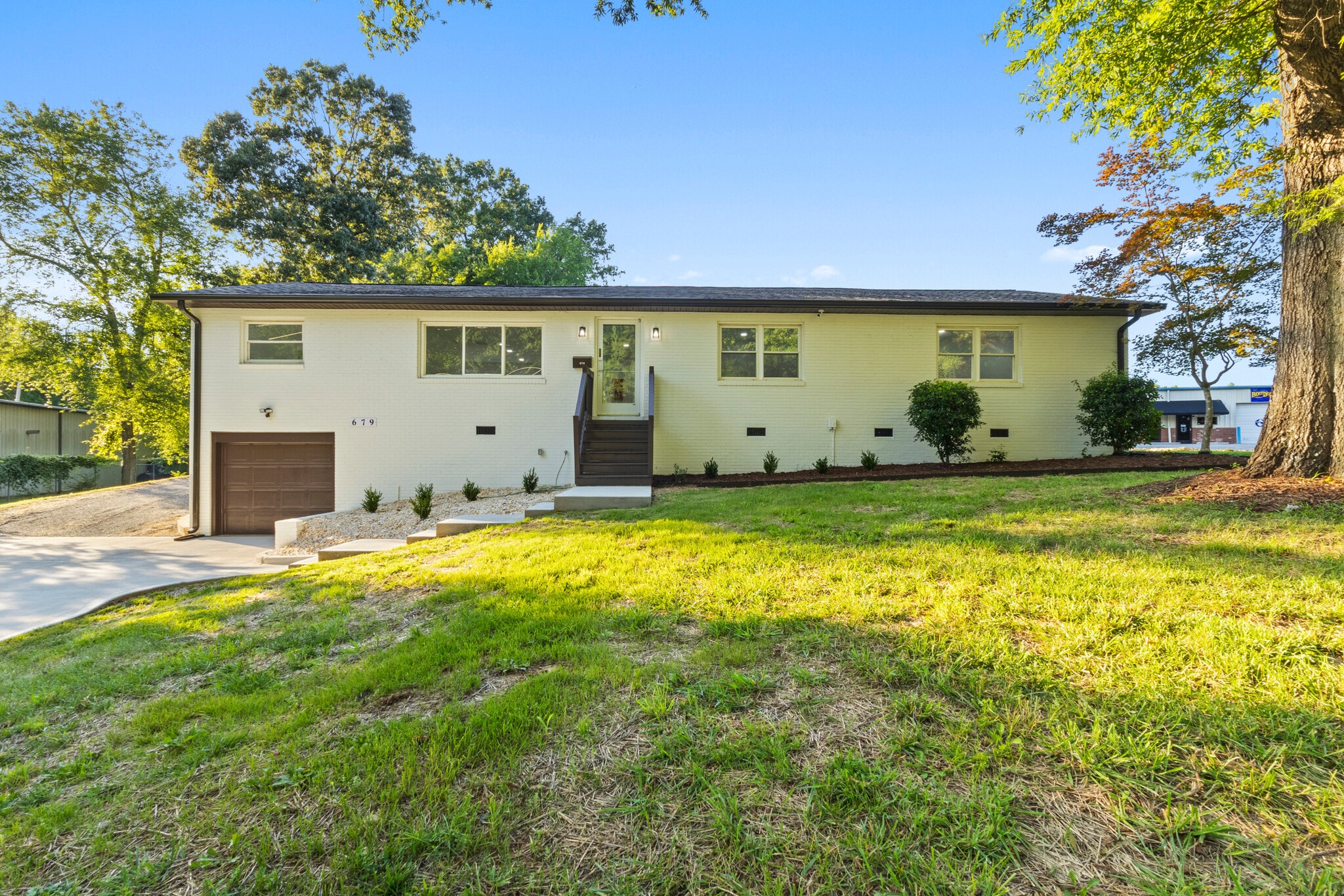 679 Oakridge Farm Hwy, Mooresville, NC for sale Building Photo- Image 1 of 31