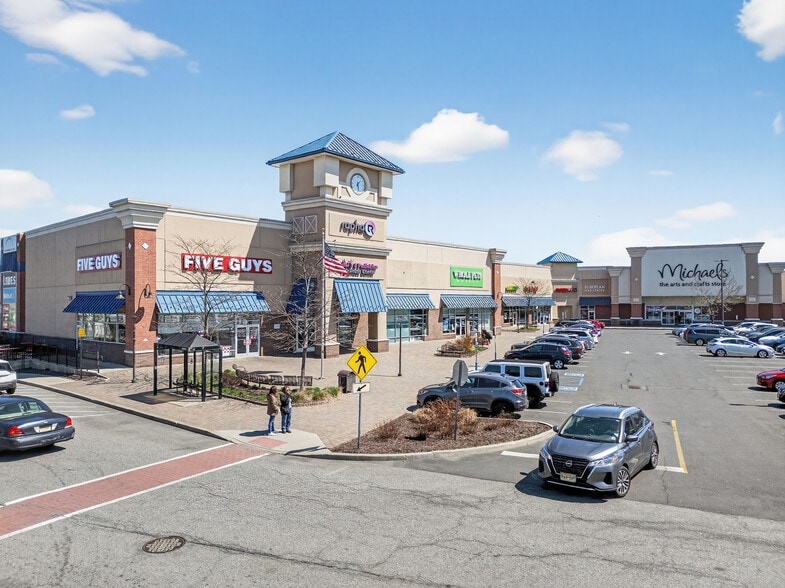 50-907 E 22nd St, Bayonne, NJ for lease - Building Photo - Image 2 of 6