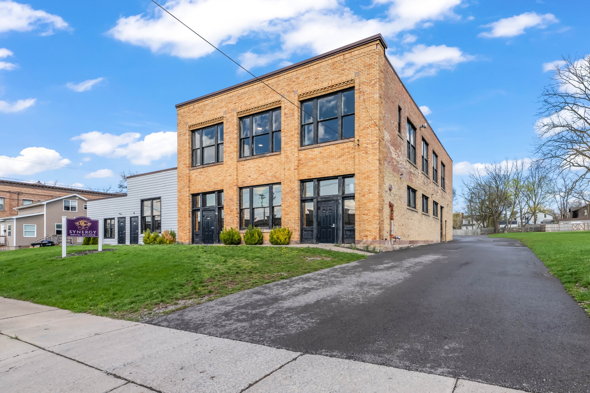 250 Gorham St, Canandaigua, NY for sale Primary Photo- Image 1 of 42