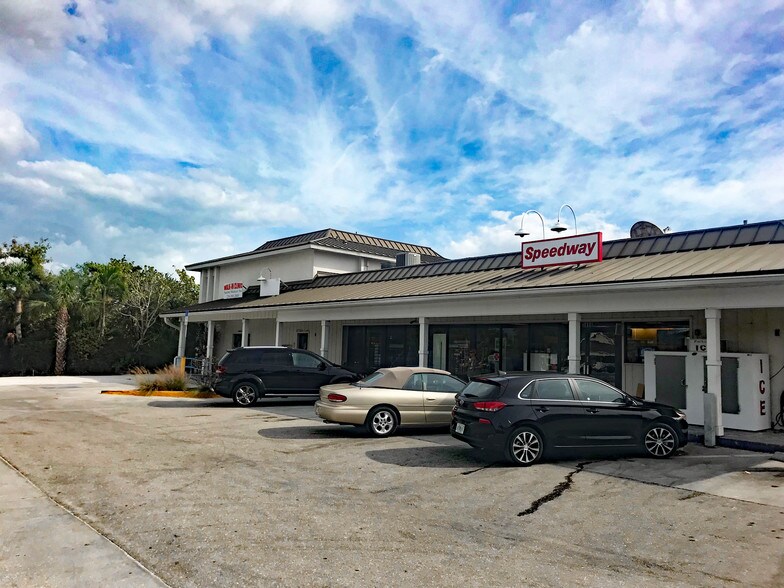 2491-2499 Palm Ridge Rd, Sanibel, FL à louer - Photo du bâtiment - Image 2 de 12