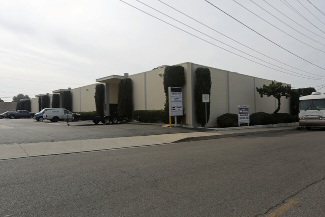 More details for 802-852 E Edna Pl, Covina, CA - Industrial for Lease