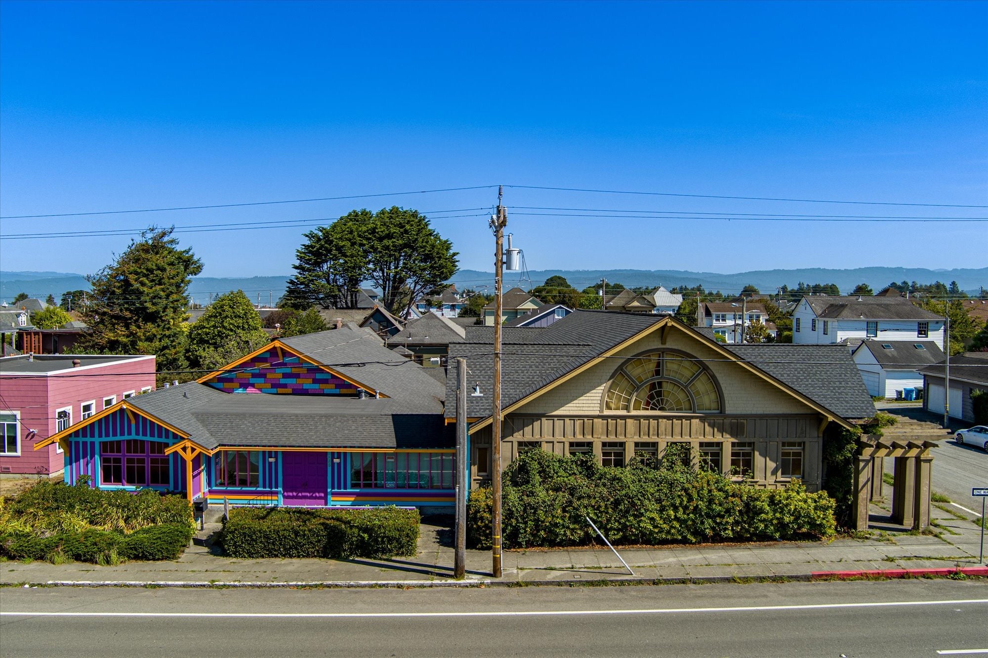 1039 H St, Eureka, CA for sale Primary Photo- Image 1 of 55