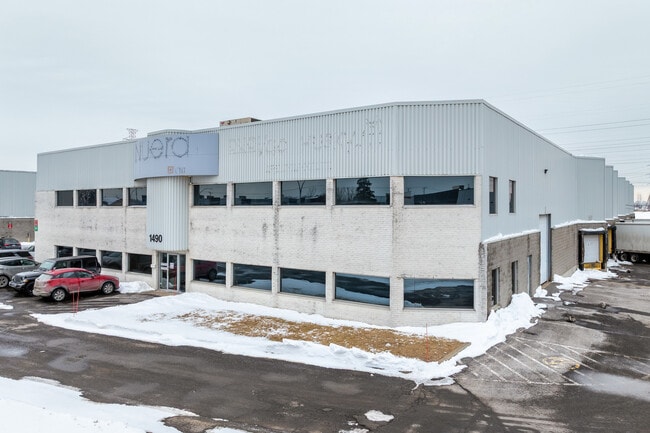 More details for 1450-1490 Boul Dagenais O, Laval, QC - Industrial for Lease