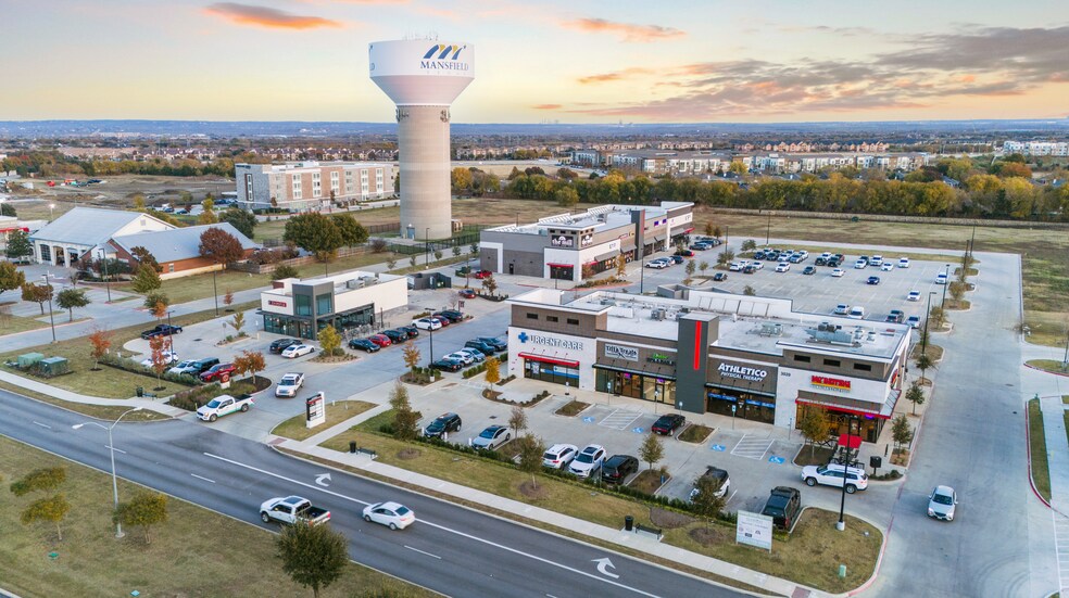 3010 E Broad St, Mansfield, TX for sale - Primary Photo - Image 1 of 3
