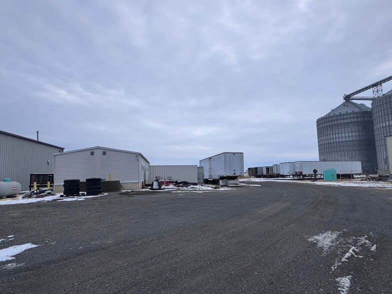 32045 US-45, Peotone, IL for sale - Building Photo - Image 3 of 14