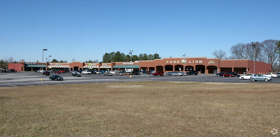 3297-3303 N Main St, Danville, VA for sale - Primary Photo - Image 1 of 1