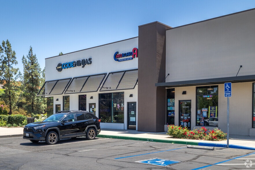 39815 Alta Murrieta Dr, Murrieta, CA for sale - Building Photo - Image 2 of 6