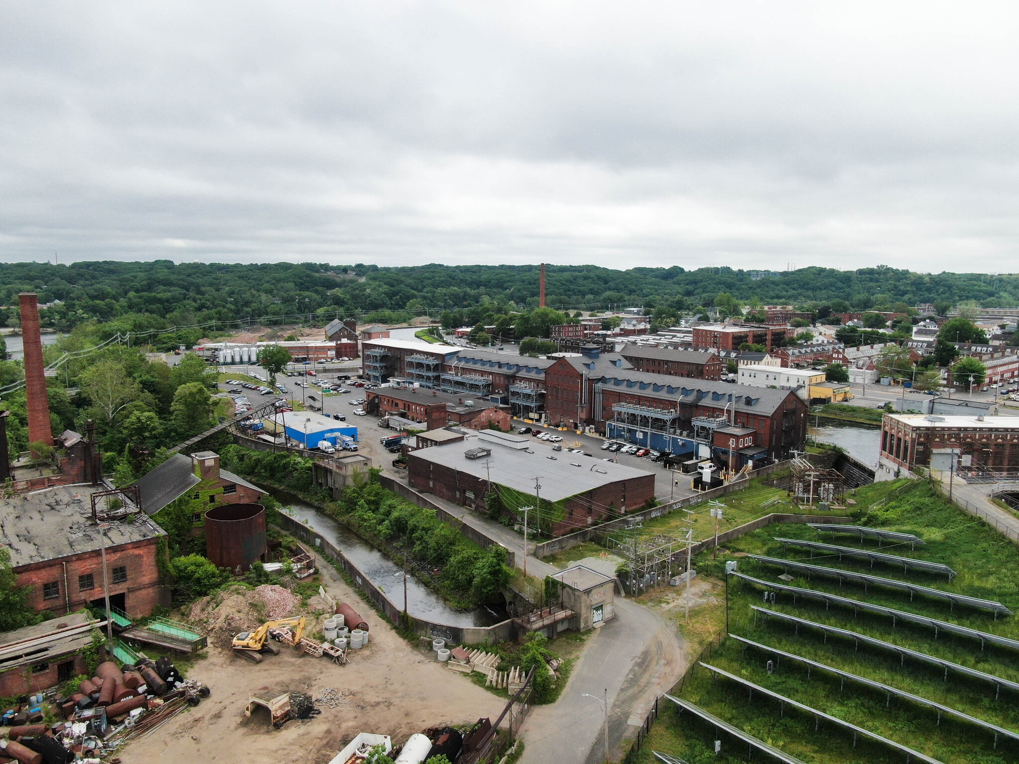 26 Hadley Mill Rd, Holyoke, MA for sale Building Photo- Image 1 of 25