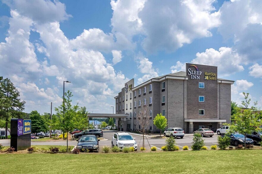 3 Amlajack Blvd, Newnan, GA à vendre - Photo du bâtiment - Image 2 de 15