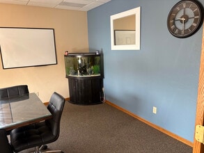 2149 Velp Ave, Green Bay, WI for lease Interior Photo- Image 2 of 8