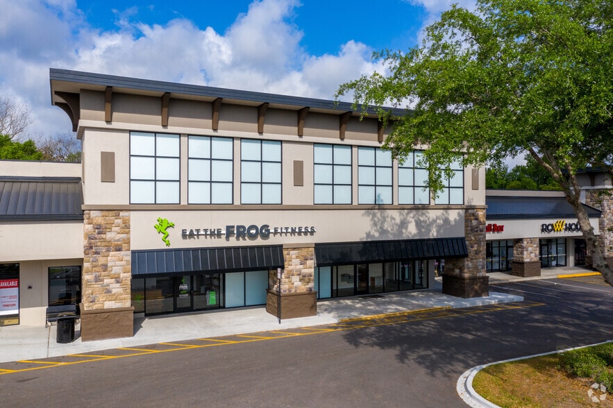 1121 Alafaya Trl, Oviedo, FL for lease - Building Photo - Image 3 of 8